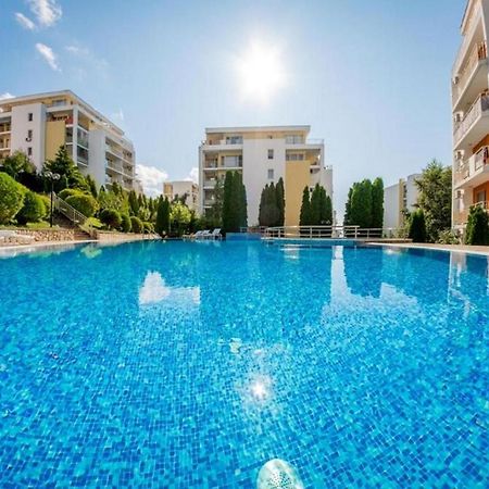 Fort Noks - Menada Apartments Sveti Vlas Buitenkant foto