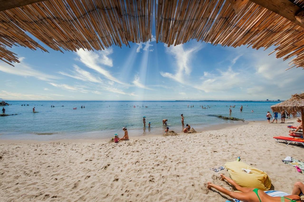Fort Noks - Menada Apartments Sveti Vlas Buitenkant foto