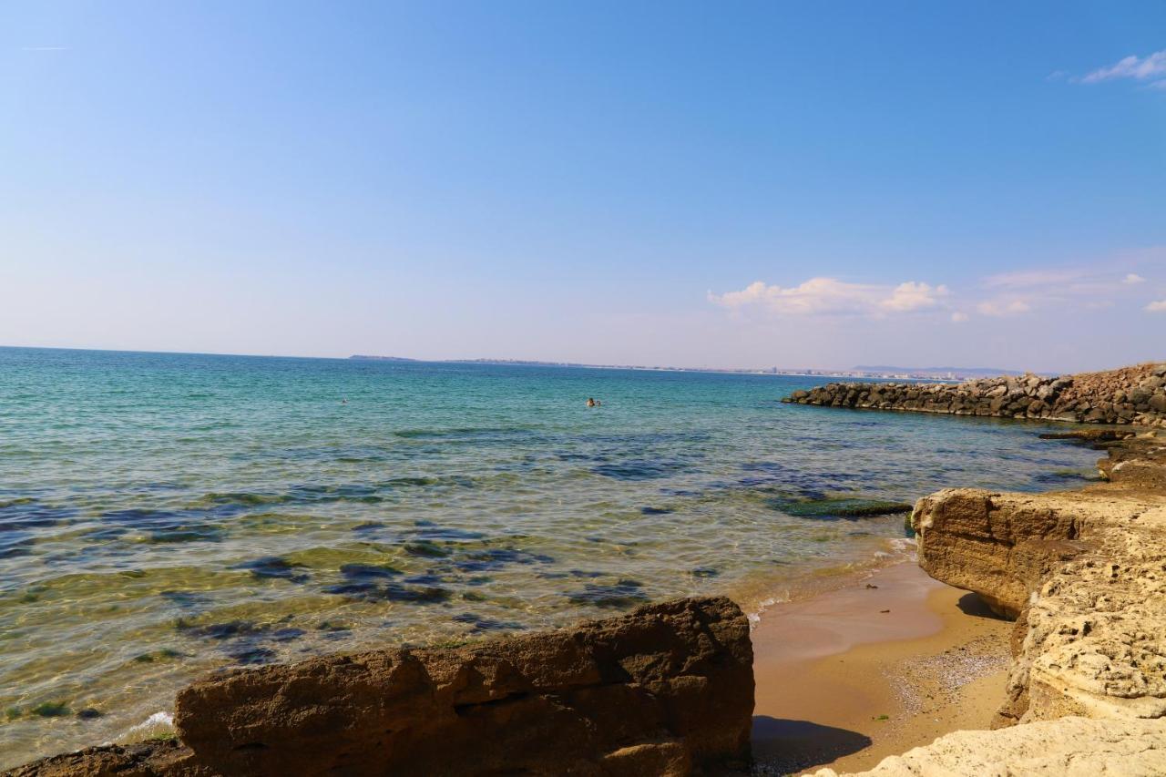 Fort Noks - Menada Apartments Sveti Vlas Buitenkant foto